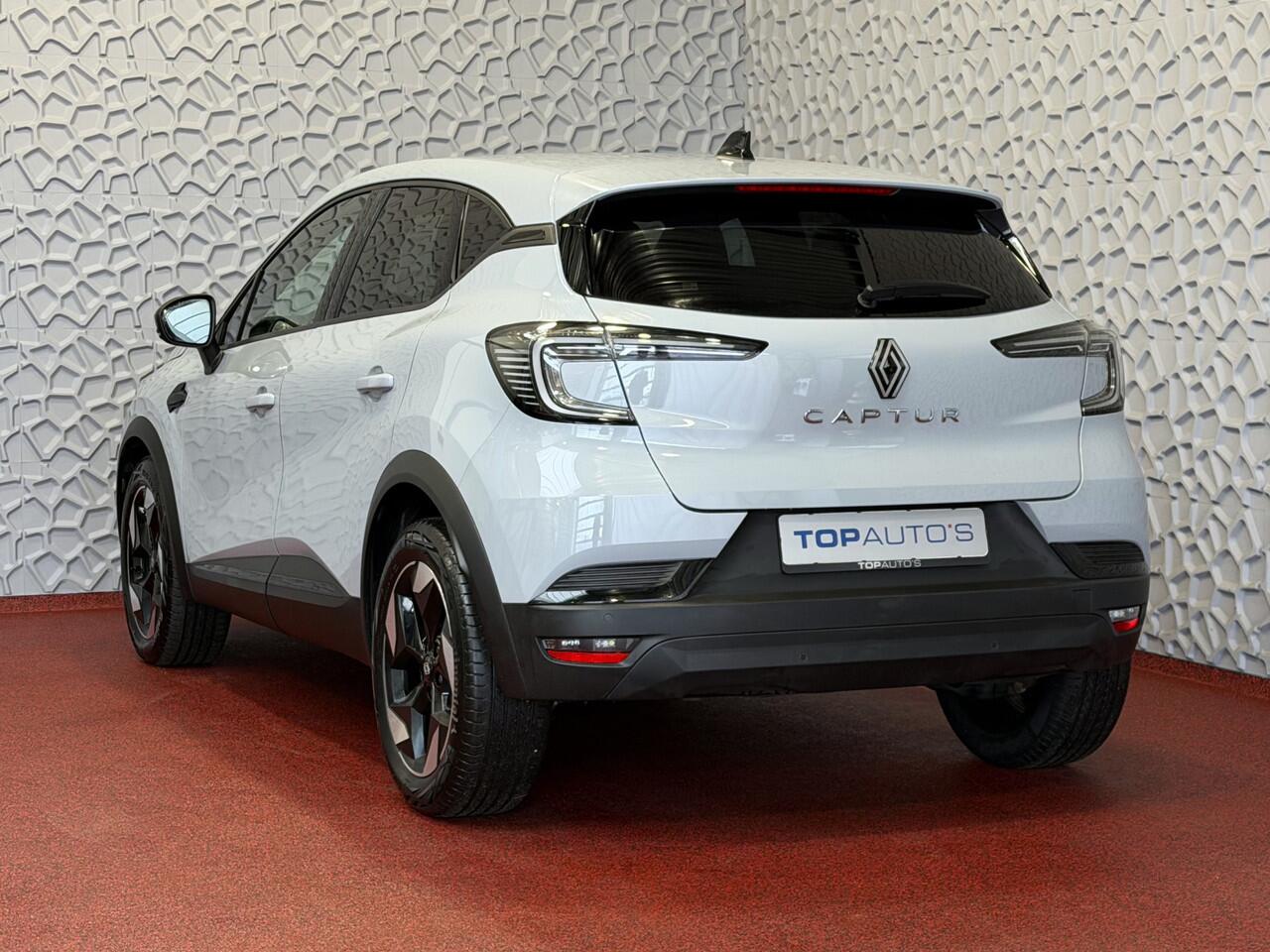 Renault CAPTUR 1.3 160 PK TECHNO BI-TONE CAMERA 18''LMV STOEL/STUUR .VERW PURE VISION LED 10'' R-LINK NAVI EDC-automaat (Efficiënt Dual Clutch) 7 Versnellingen 1200KG Trekgewicht