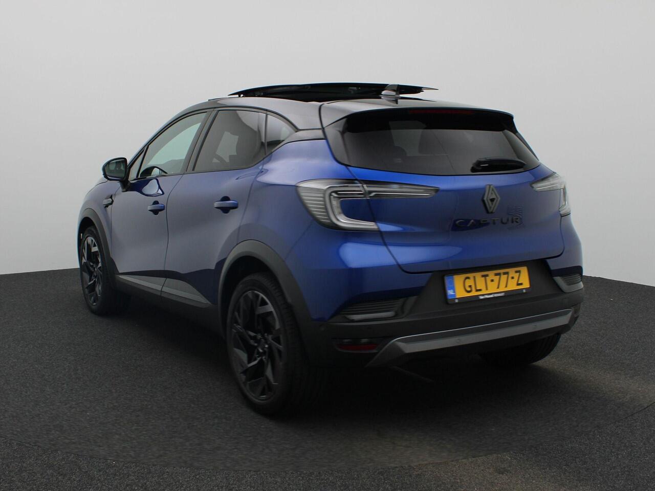 Renault CAPTUR 1.3 mild hybrid Esprit Alpine 160pk | Glazen schuif/kanteldak | Harman Kardon-audio | Stoel,- Stuur-, & voorruitverwarming | Rondom Camera