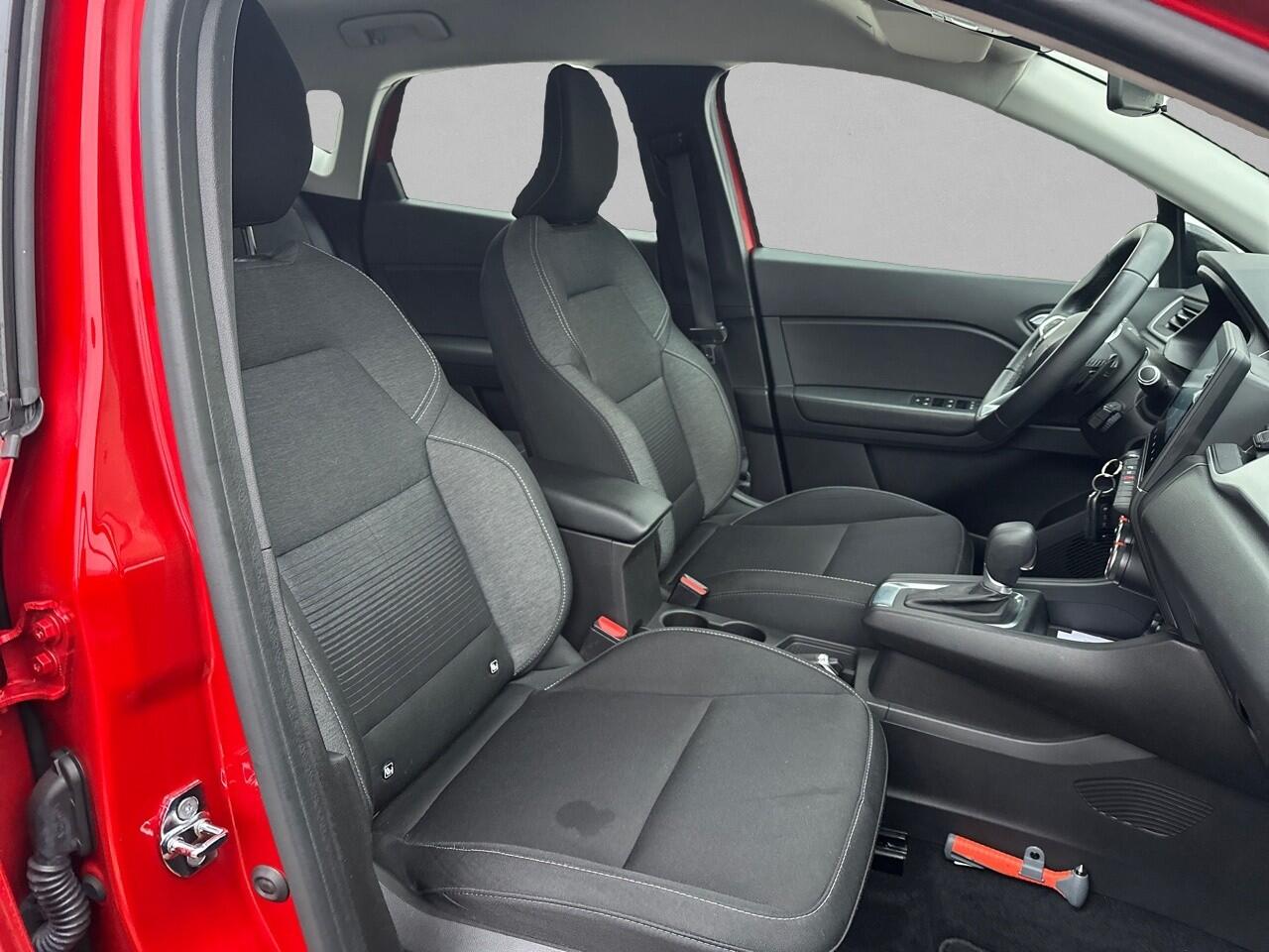 Renault CAPTUR 1.3 TCe 140 Zen AUTOMAAT / NAVI / PDC / CRUISE