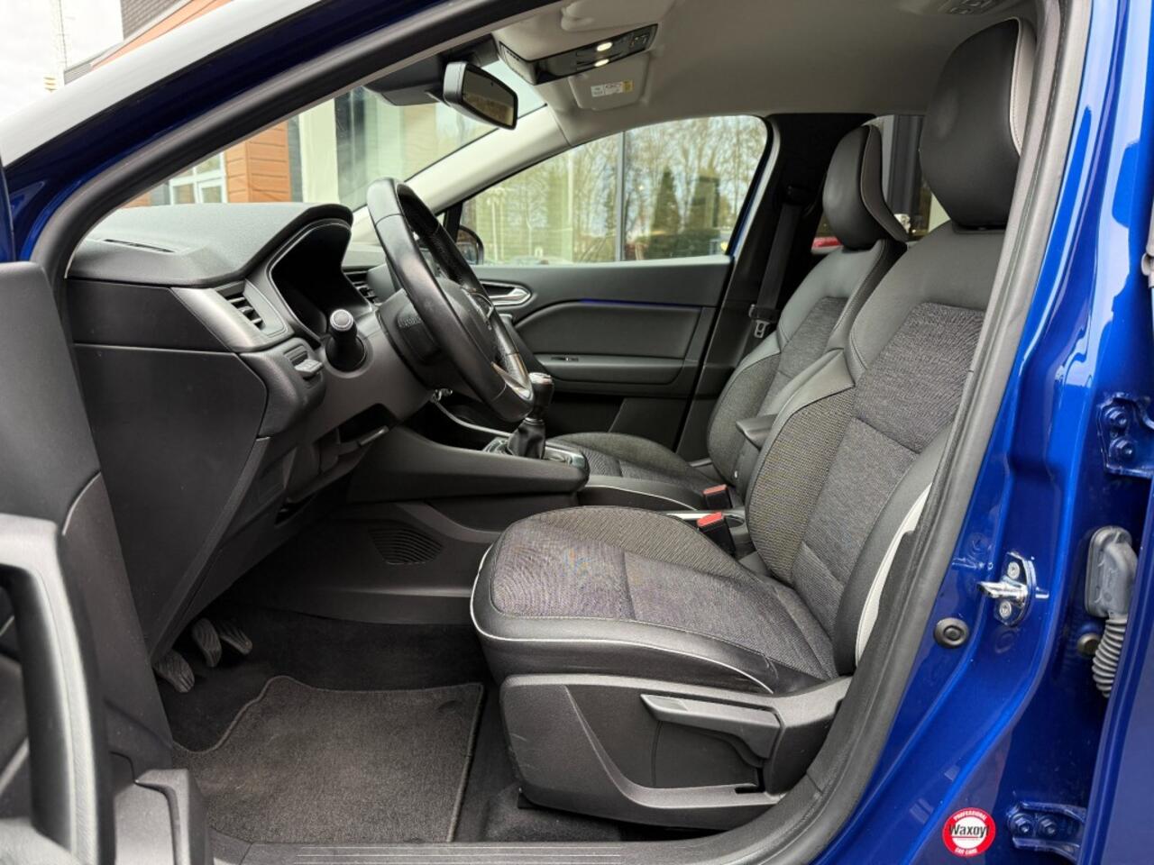 Renault CAPTUR 1.0 TCE Intens,LED,Keyless,Lane Ass.,Clima,Trekhk afn,Navi,Cruise