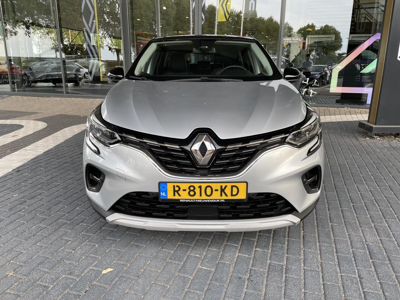 Renault CAPTUR 1.0 TCe 90 Intens ELECTRISCHE RAMEN / NAVIGATIE / AIRCONDITIONING / CRUISECONTROL / AUTOMATISCHE HANDREM / SPORTWIELEN / LANE DEPARTURE / ELECTRISCHE RAMEN / PARKEERSENSOREN