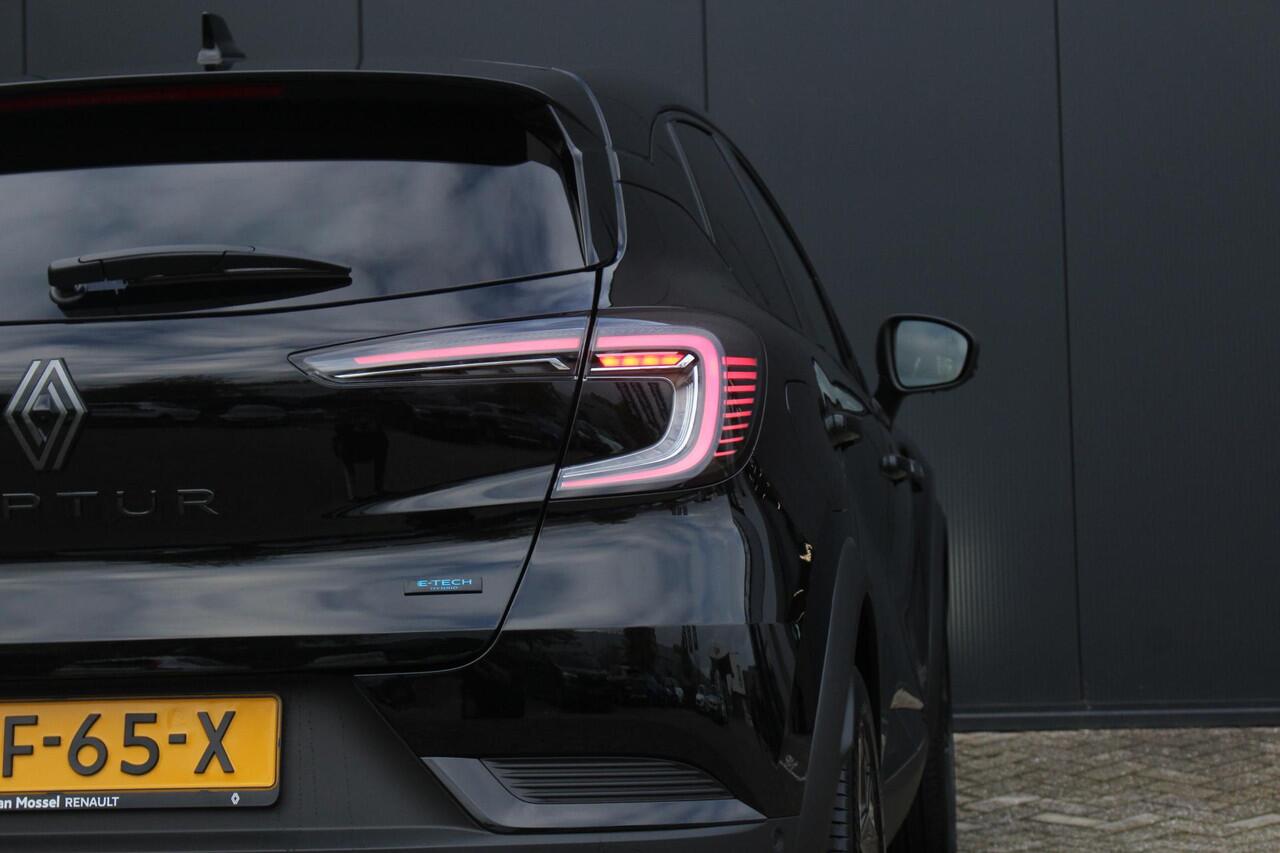 Renault CAPTUR 1.8 E-Tech full hybrid 160Pk esprit Alpine | Google Navigatie | Apple & Android Carplay | Parkeersensoren Voor & Achter | 360 Camera | Schuif-Kanteldak | Harman Kardon Geluidsysteem | Adaptieve Cruise Control |
