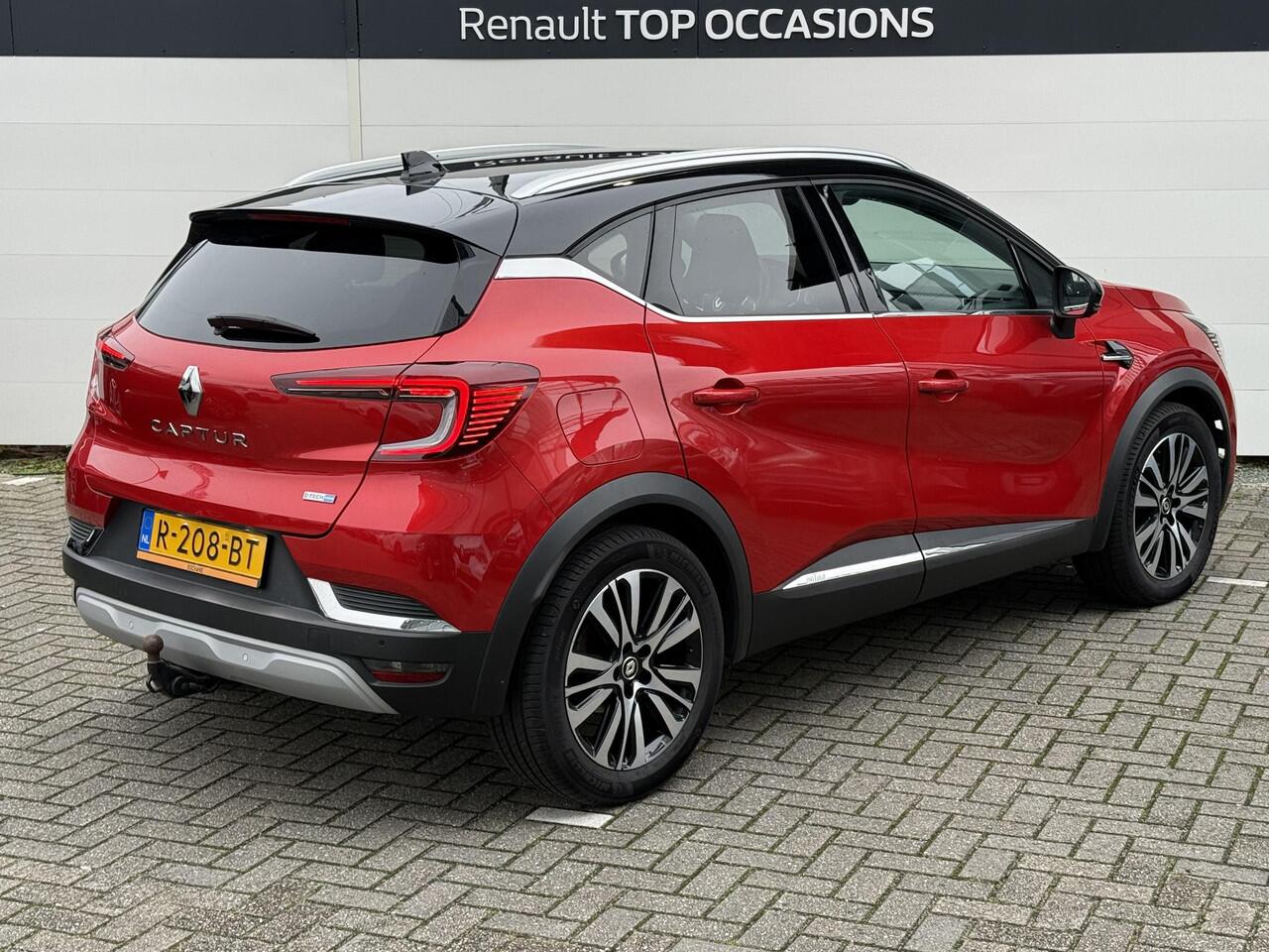 Renault CAPTUR 1.6 E-Tech Hybrid 145 Initiale Paris (Hoge instap) Trekhaak | Camera | Leder | Winter Pack | Navigatie | Dealer Onderhouden