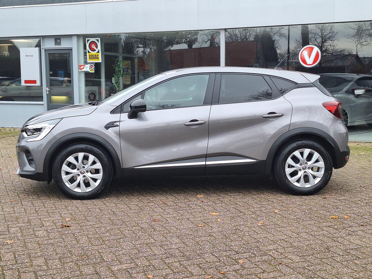 Renault CAPTUR 1.3 TCe 130 Intens AUTOMAAT Navi/ Climate control/Stoelverwarming/Parkeersensoren/Nieuwe banden