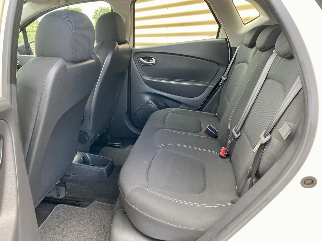 Renault CAPTUR 0.9 TCe Life [ fm navi,Apple carplay,camera,lmv ]