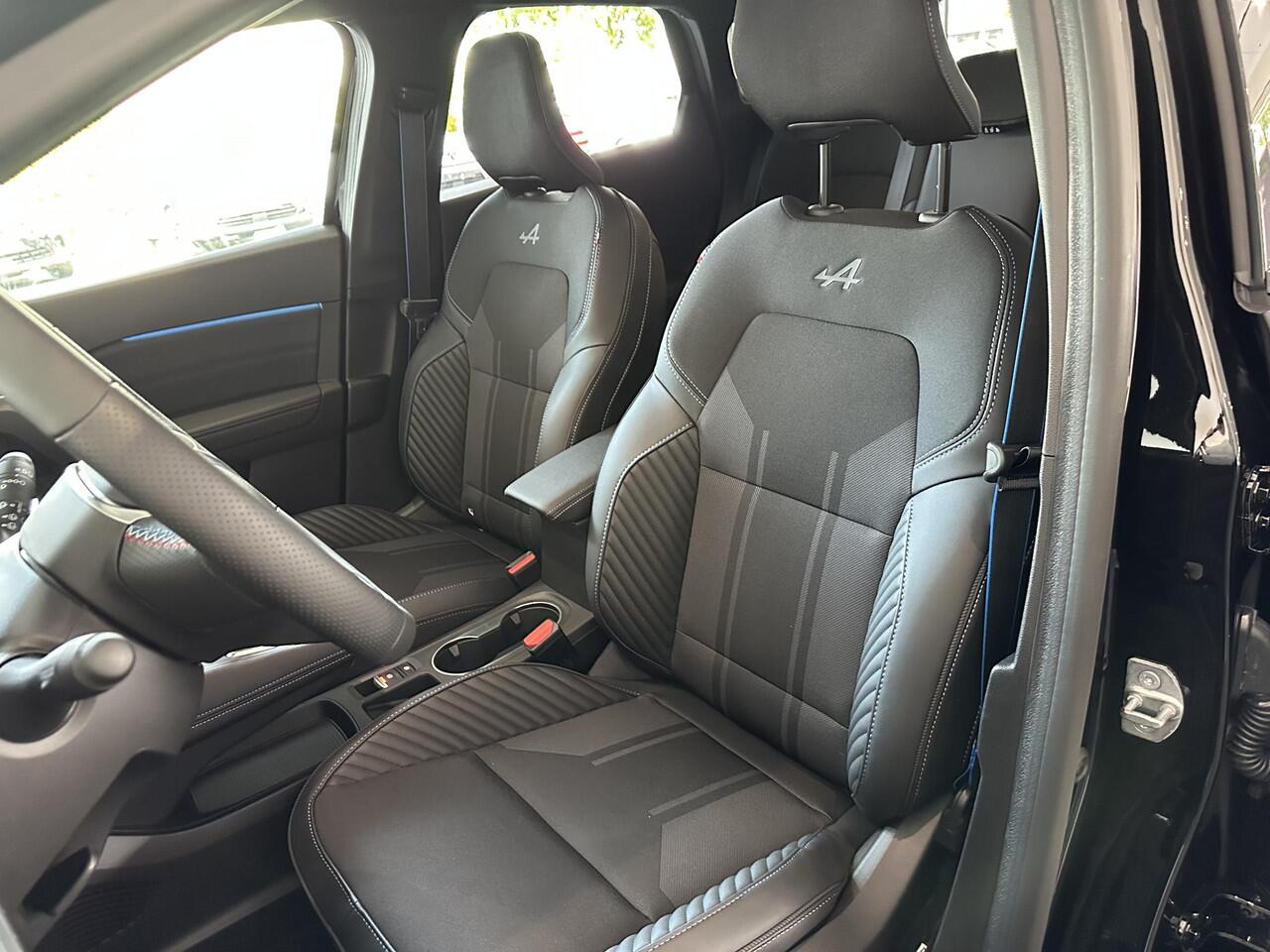 Renault CAPTUR 1.6 E-Tech full hybrid 145 esprit Alpine | PANORAMADAK | HARMAN KARDON | ADAPTIVE CRUISE CONTROL |