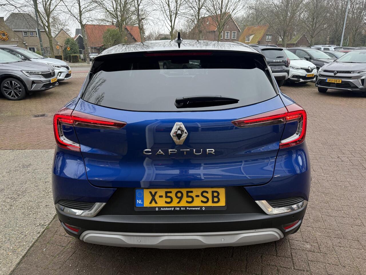 Renault CAPTUR 1.3 TCe 140pk EDC Intens+Camera!!