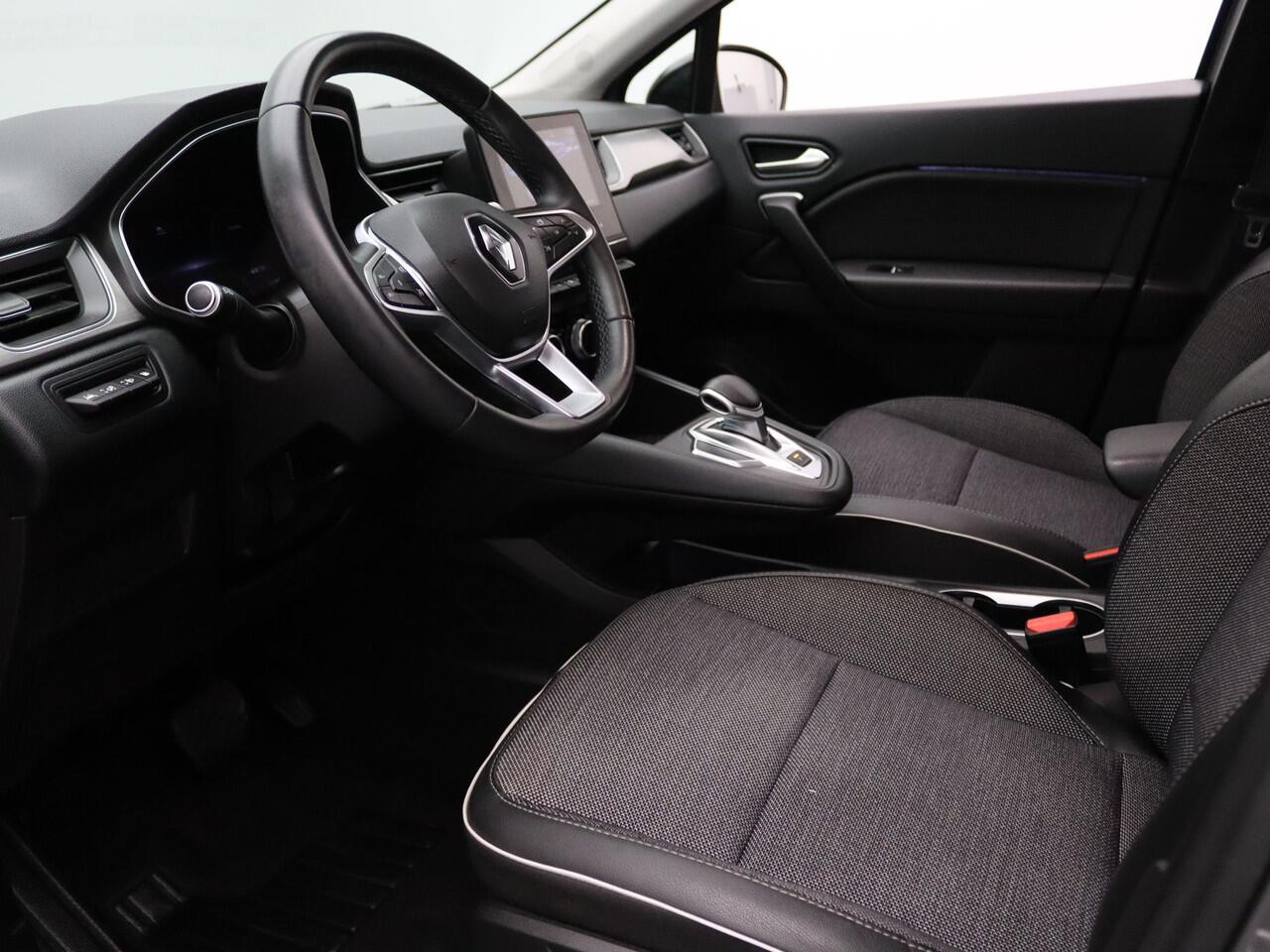 Renault CAPTUR E-Tech Plug-in Hybrid 160pk Intens Automaat Cruise | Climate | Navi | Parkeersens. achter