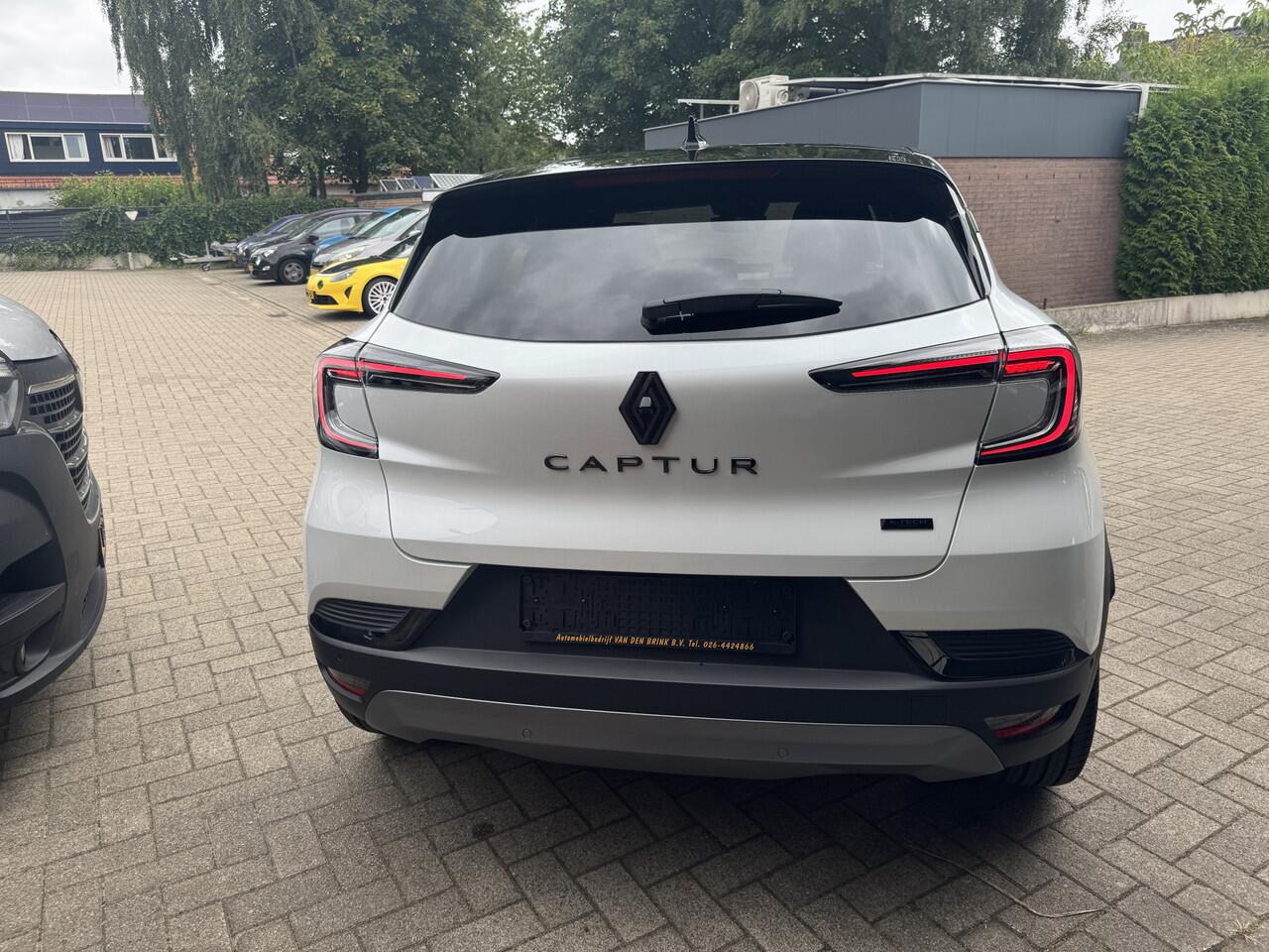 Renault CAPTUR 1.6 E-Tech full hybrid 145 esprit Alpine, schuifdak, harman kardon