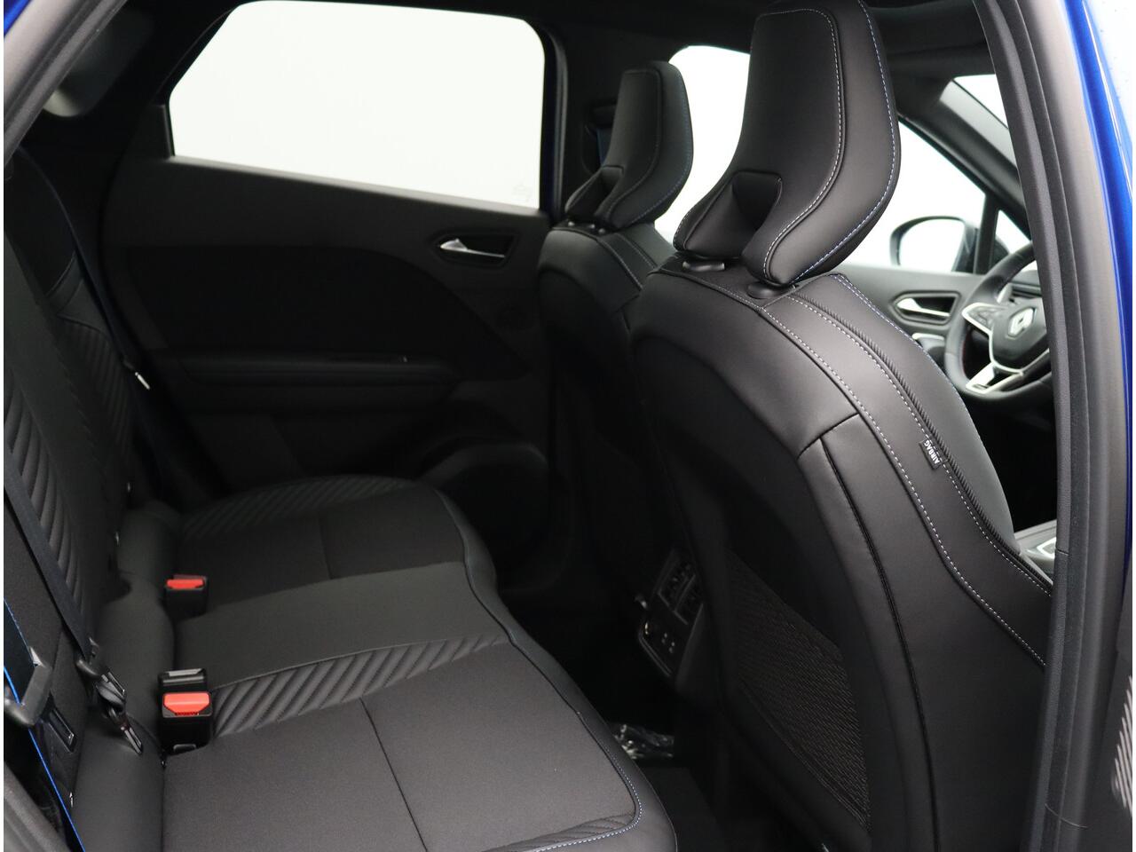 Renault CAPTUR esprit Alpine Full hybrid | Achteruitrijcamera | Adaptive Cruise Control | Elektronisch geregelde airconditioning