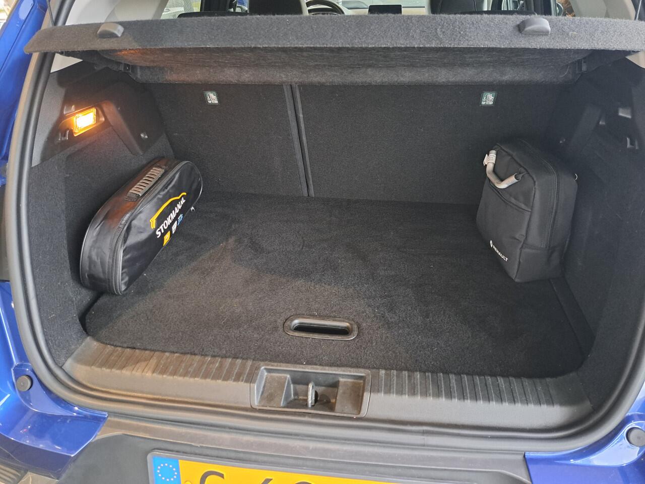 Renault CAPTUR 1.0 TCe 100 Edition One | Climat Control | LM Velgen | Cruise | Navigatie | | incl. Bovag rijklaarpakket met 12 maanden garantie |