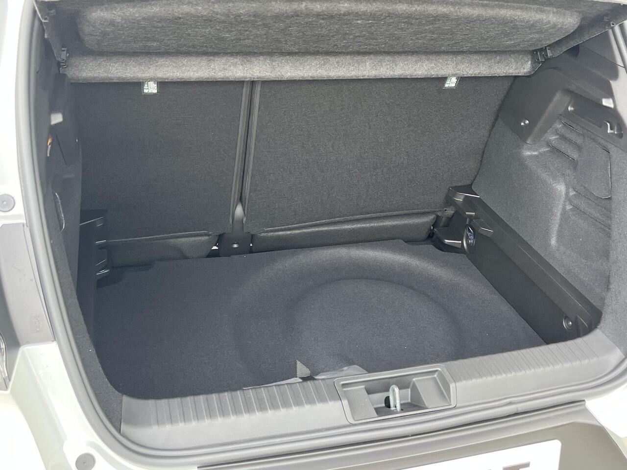 Renault CAPTUR 1.8 E-Tech full hybrid 160 techno | Direct uit voorraad leverbaar! | Pack Winter | Pack advanced driving assist