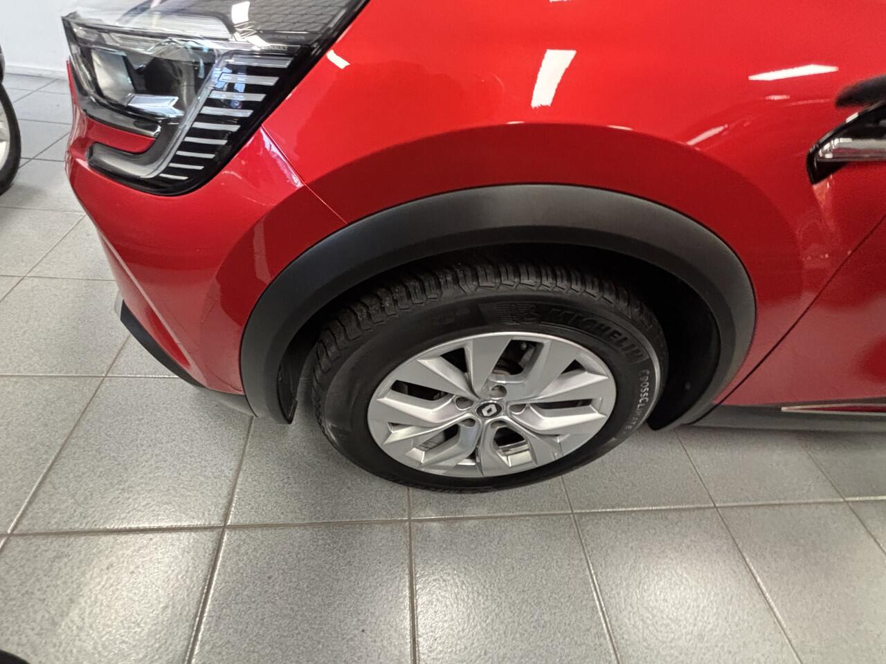 Renault CAPTUR 1.3 TCe 140 Origineel Nederlandse Auto (NAP) - CAMERA - CARPLAY - PDC voor + achter