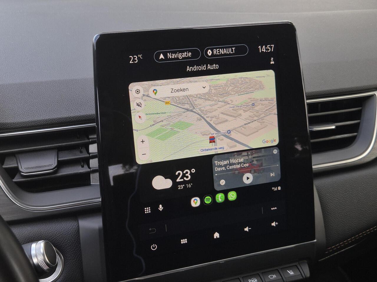 Renault CAPTUR 1.6 E-Tech Plug-in Hybrid 160 Initiale Paris / Automaat / Pack Drive Assist / Apple Carplay Android Auto / Stuur en Stoelverwarming / Bose Audio systeem / Rondomzicht camera / Adaptief CC / Keyless Entry/Start /