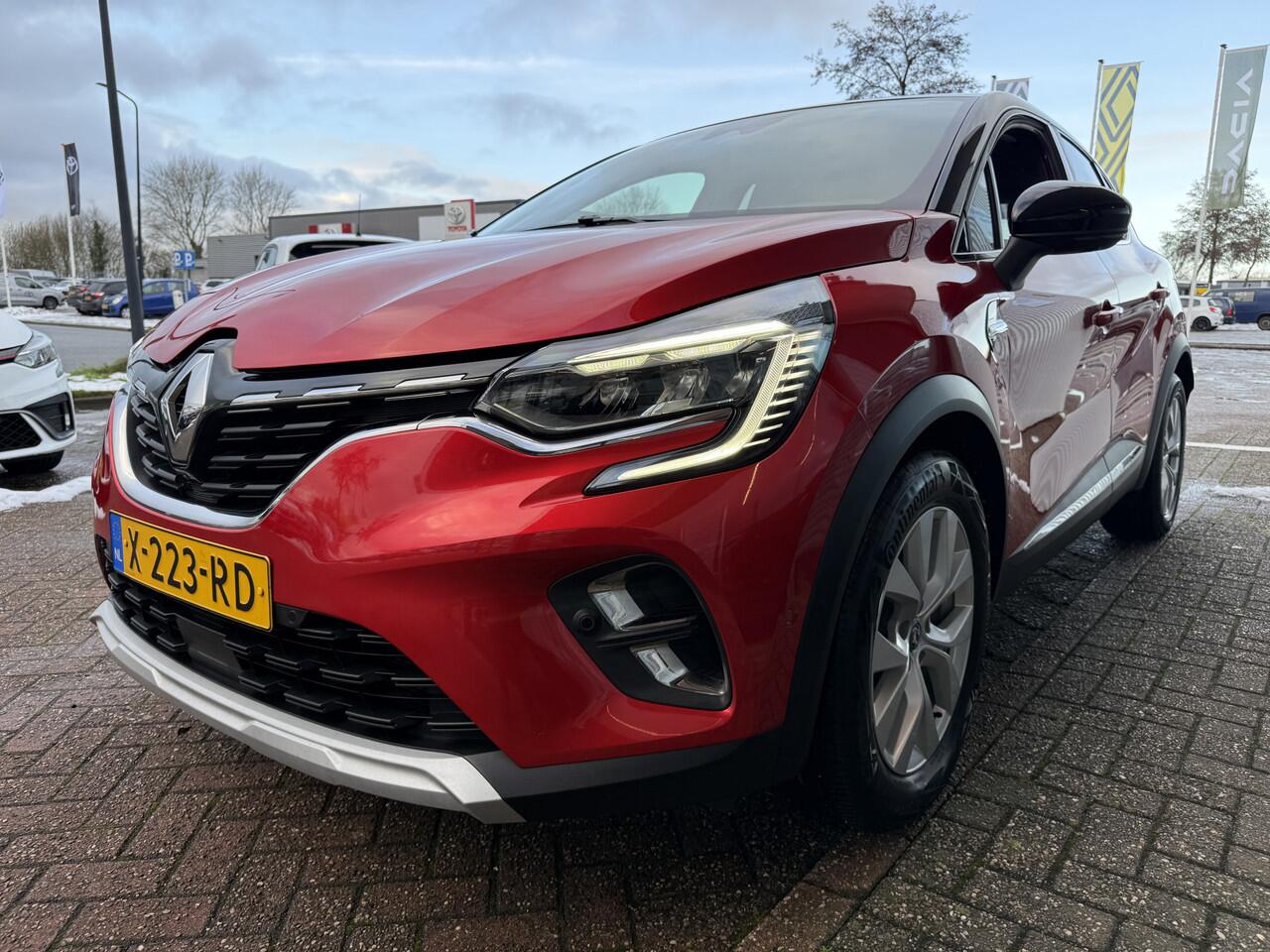 Renault CAPTUR 1.6 E-Tech Plug-in Hybrid 160 Intens | trekhaak | Bose | 360 camera | Park Assist | tijdelijk gratis Top Afleverpakket twv Eur 695