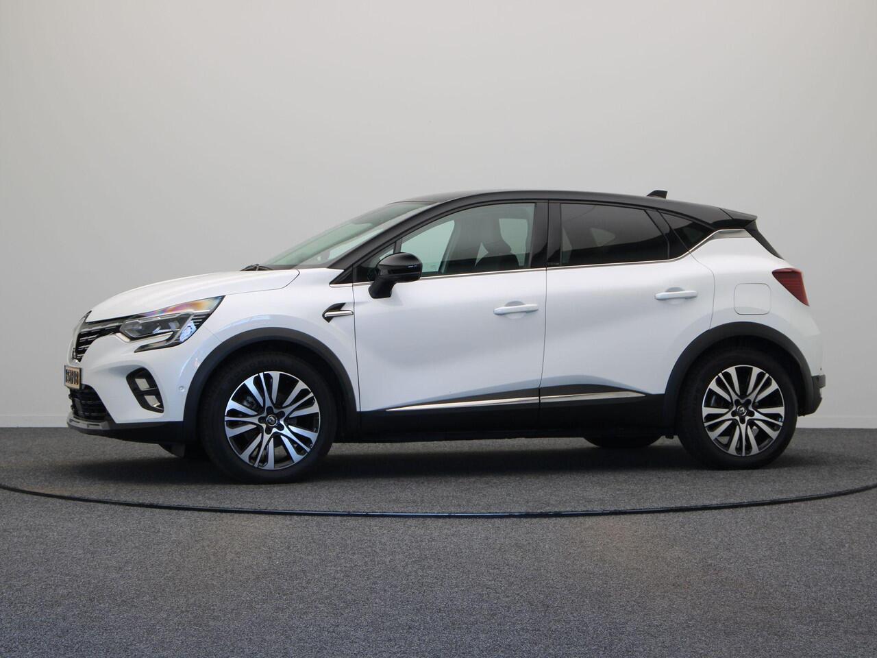 Renault CAPTUR E-Tech Plug-in Hybrid 160pk Initiale Paris | Lederen bekleding| Elektrische stoelverstelling| Stoel en stuurwielverwarming| Bose audio| Navigatie|