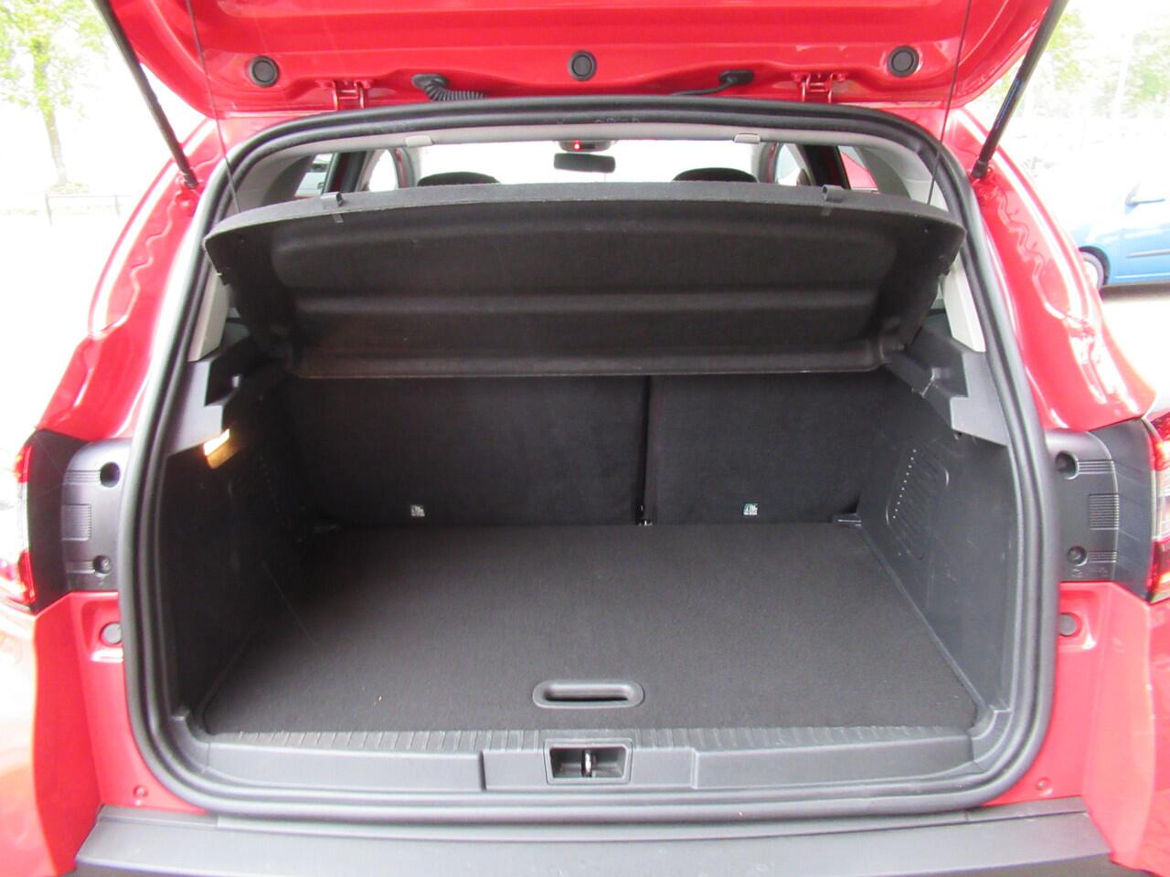 Renault CAPTUR 0.9 TCe Limited | 1e Eigenaar! | Airco | Hoge instap | Cruise Control | Inc. BOVAG-Garantie |