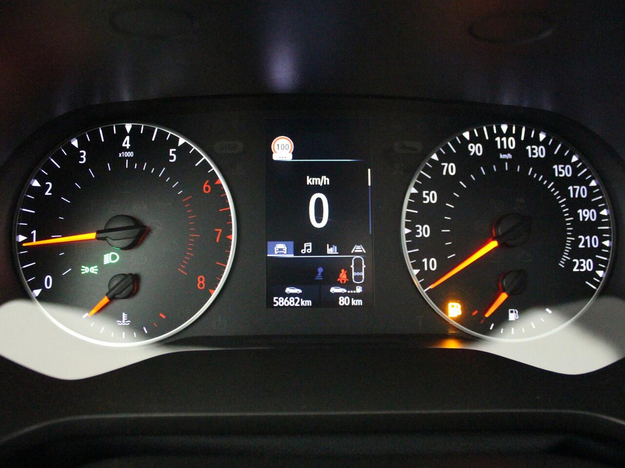 Renault CAPTUR 1.0 TCe 100 Zen | Airco | Cruise | DAB |*