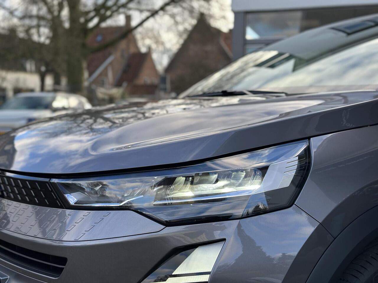 Renault CAPTUR 1.8 E-Tech full hybrid 160 esprit Alpine | Nieuwe Nederlandse auto | Pack Priviege | Pack Light & Sound | Rijklaarprijs!! | Voordeel op deze auto van ¤ 4.380,- |