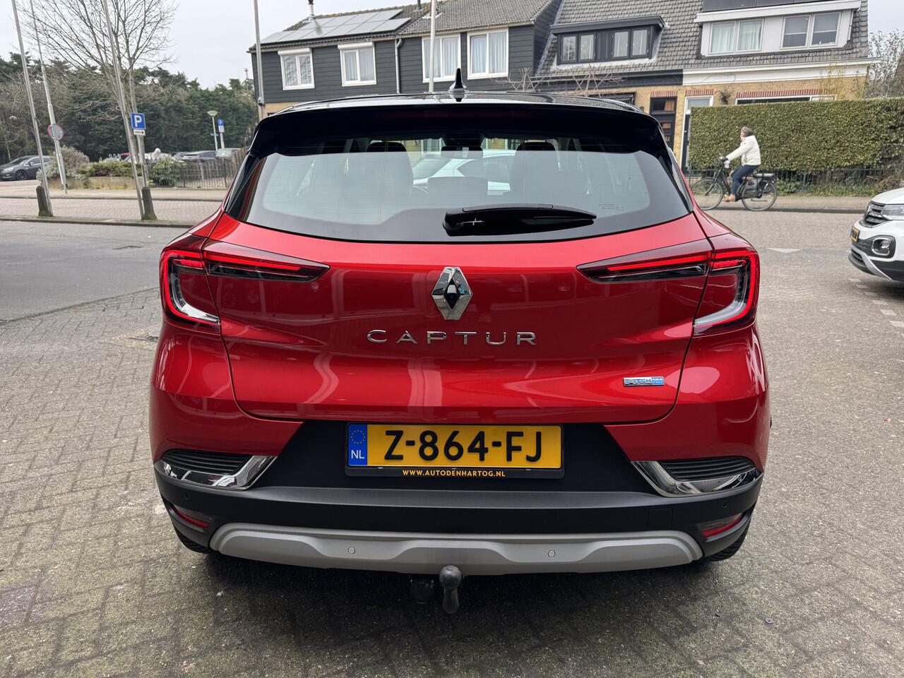 Renault CAPTUR 1.6 E-Tech Plug-in Hybrid 160 Intens Navi/Led/Camera/Trekhaak/Keyless entry