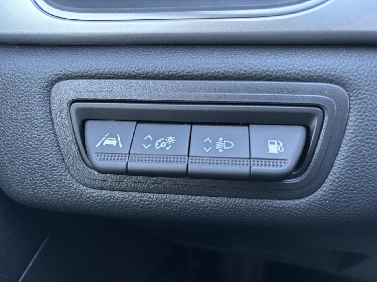 Renault CAPTUR 1.6 E-Tech plug-in hybrid 160 techno | SOH 97,7% | 1e Eig | Lage km. stand |