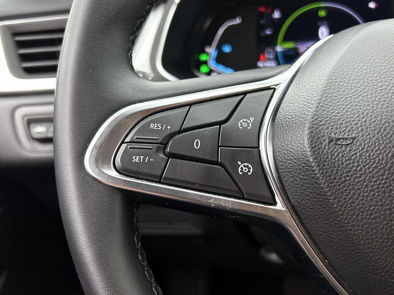 Renault CAPTUR 1.6 E-Tech Hybrid 145 Intens | Automaat | Achteruitrijcamera | Navigatie