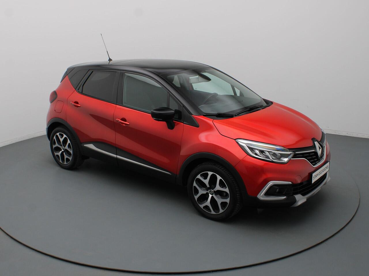 Renault CAPTUR 150pk TCe Version S Camera | Cruise | Navi | Parkeersens. v+a | Trekhaak | Panoramadak