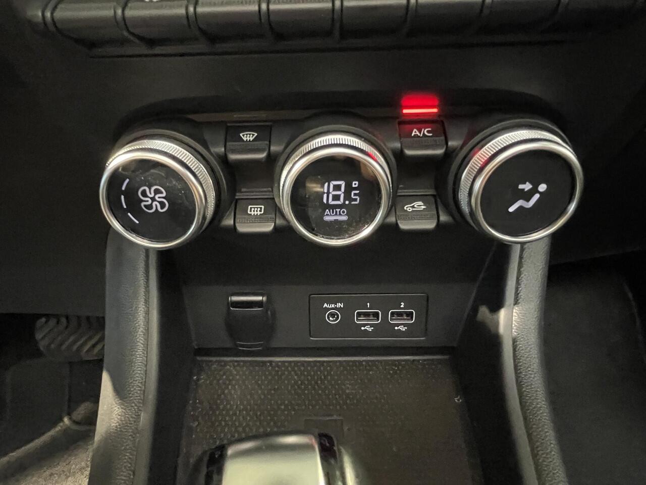 Renault CAPTUR 1.3 TCe 130 Intens | Panoramadak | Navigatie