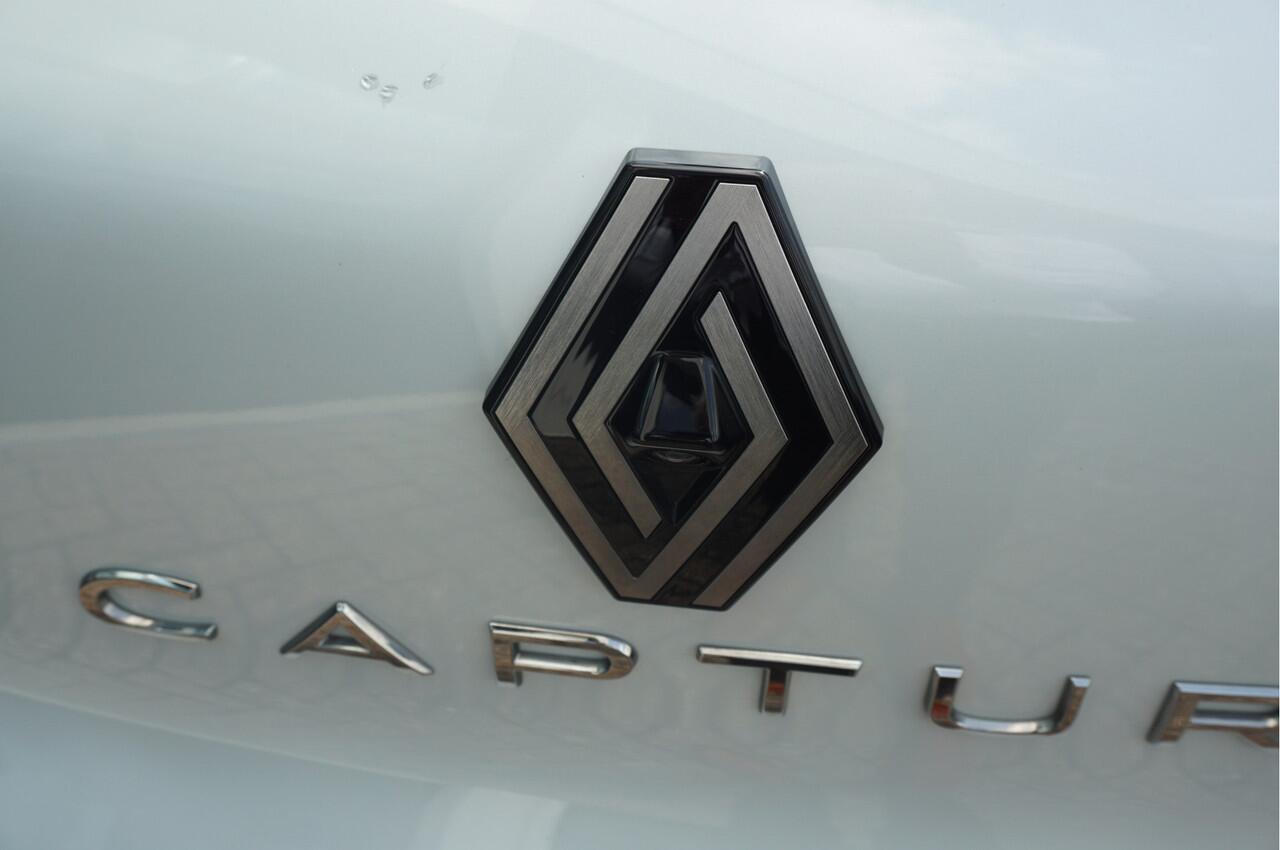 Renault CAPTUR 1.3 mild Hybrid 160 Techno (laatste 160 pk!)