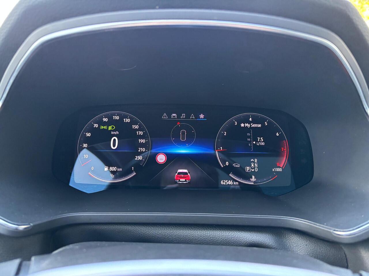 Renault CAPTUR 1.3 mild hybrid 160 iconic / Elektrisch glazen schuif-/kanteldak /