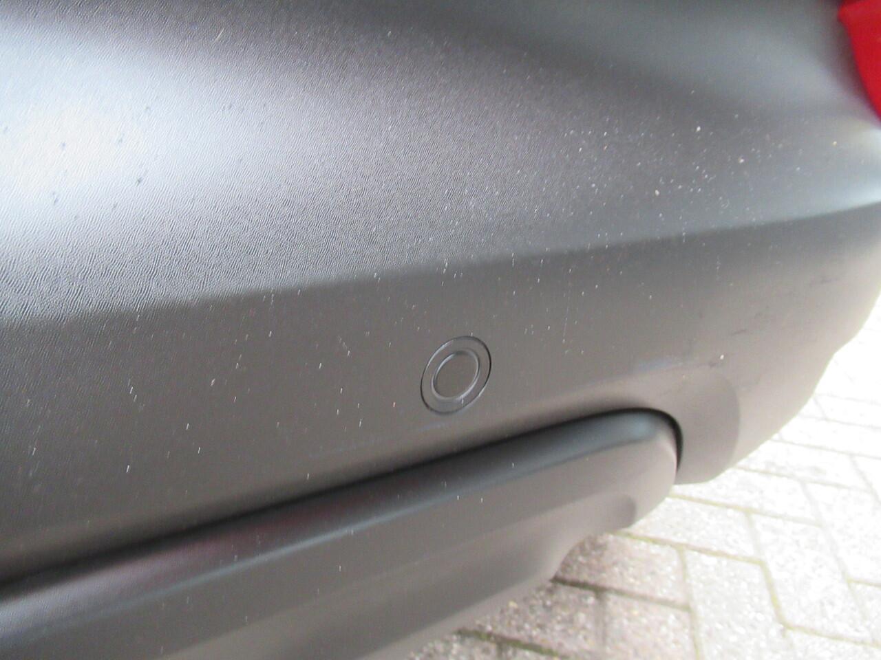 Renault CAPTUR 0.9 TCe Limited | 1e Eigenaar! | Airco | Hoge instap | Cruise Control | Inc. BOVAG-Garantie |