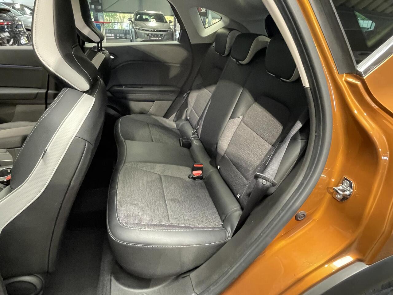 Renault CAPTUR 1.3 TCe 140 Intens | Navigatie | Camera