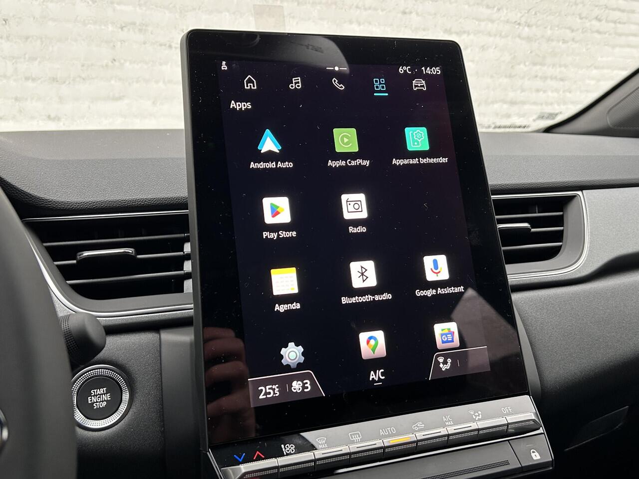 Renault CAPTUR 1.6 E-Tech full hybrid 145 techno / 360 Graden Camera / Google Navigatie / Apple Carplay & Android Auto / Climate Control / Cruise Control /