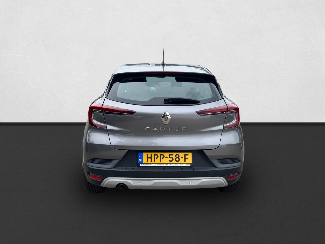 Renault CAPTUR 1.3 TCe 130 Zen EDC AUTOMAAT / STOELVERWARMING / ECC