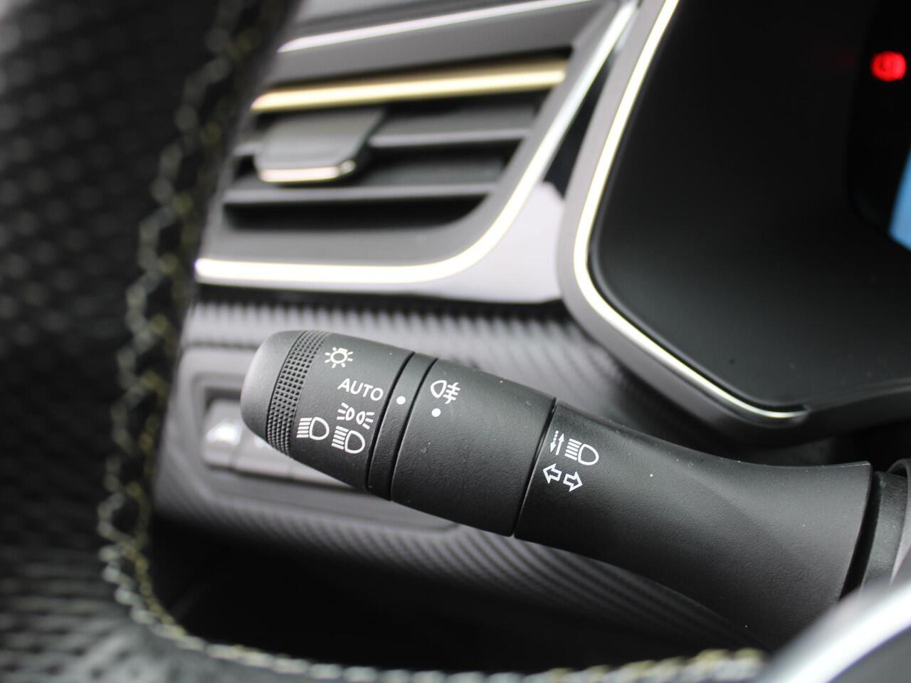 Renault CAPTUR 1.6 E-Tech Full Hybrid 145 E-Tech Engineered | Automaat | Camera | Clima | Carplay | Cruise | LED | Navi | Keyless | 18" LM |