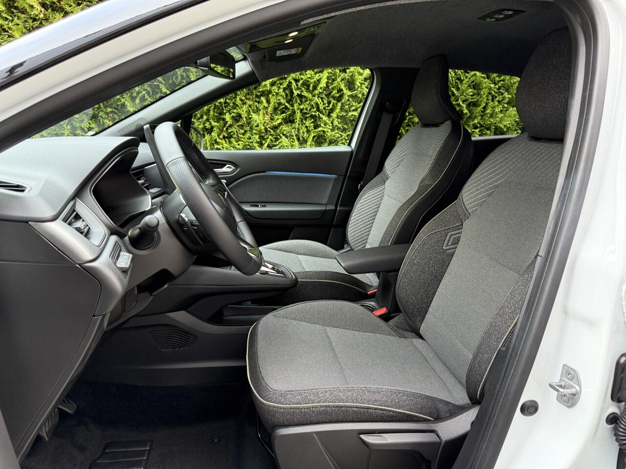 Renault CAPTUR 1.3 mild hybrid 160pk Automaat Techno l ACC l CAMERA l ECC l LED l NAVI l STOEL/STUUR-VERW. l 9.000km