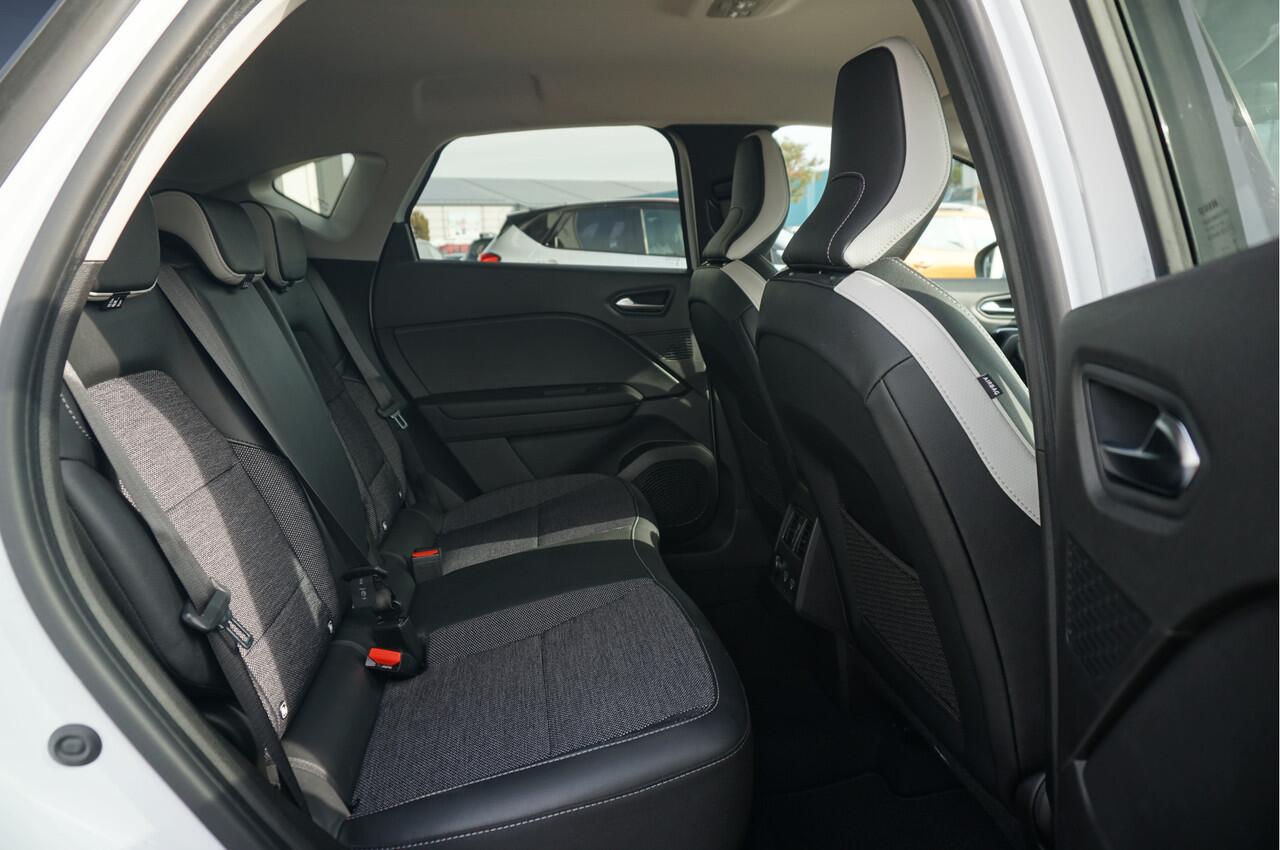 Renault CAPTUR 1.6 E-Tech Hybrid 145 Intens