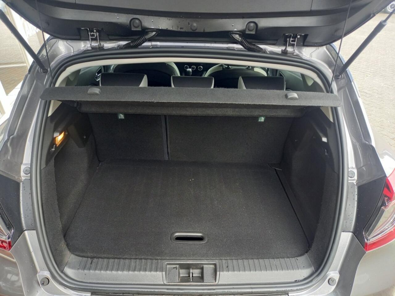 Renault CAPTUR 1.0 TCE INTENS