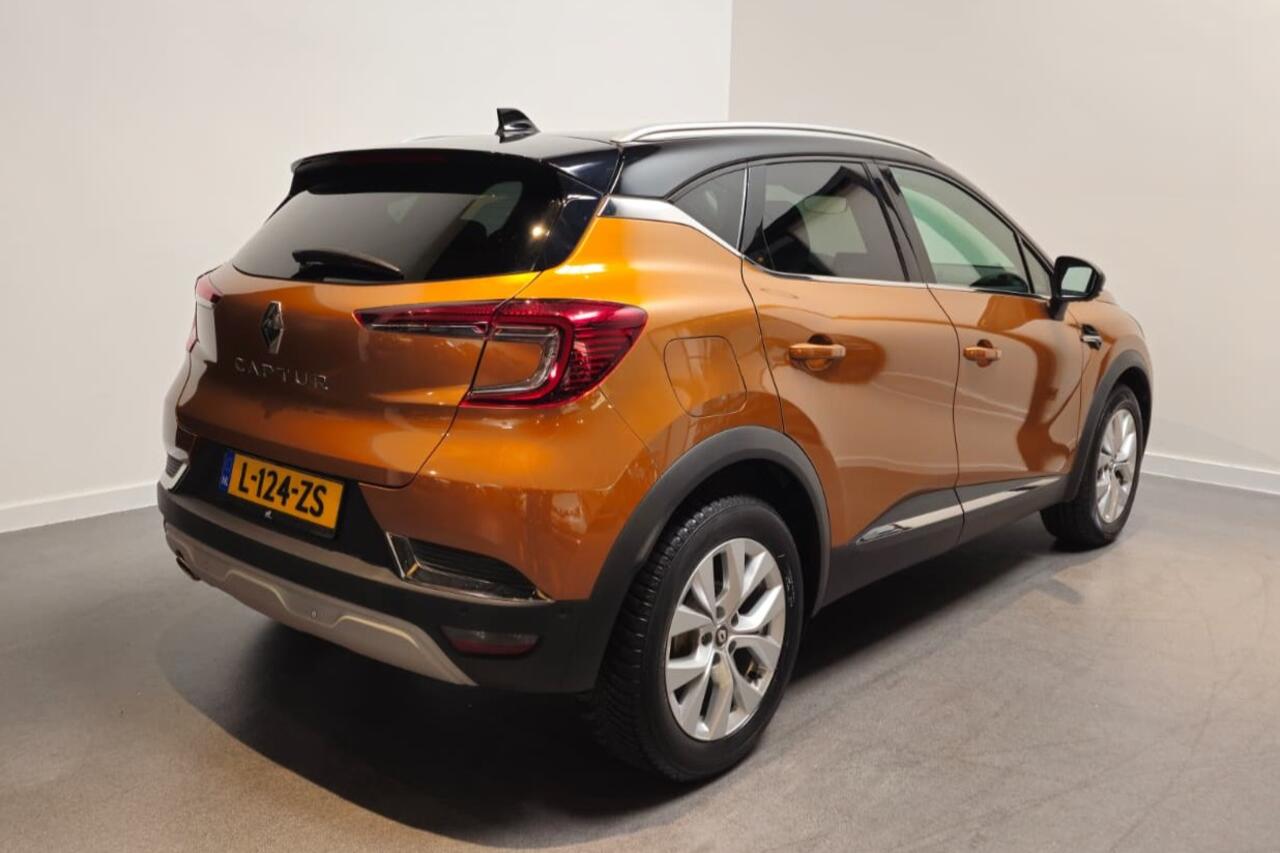 Renault CAPTUR 1.3 TCe 130 Intens Two-tone - Apple Carplay/Android Auto - Stoelverwarming - 360 Cam - Navi