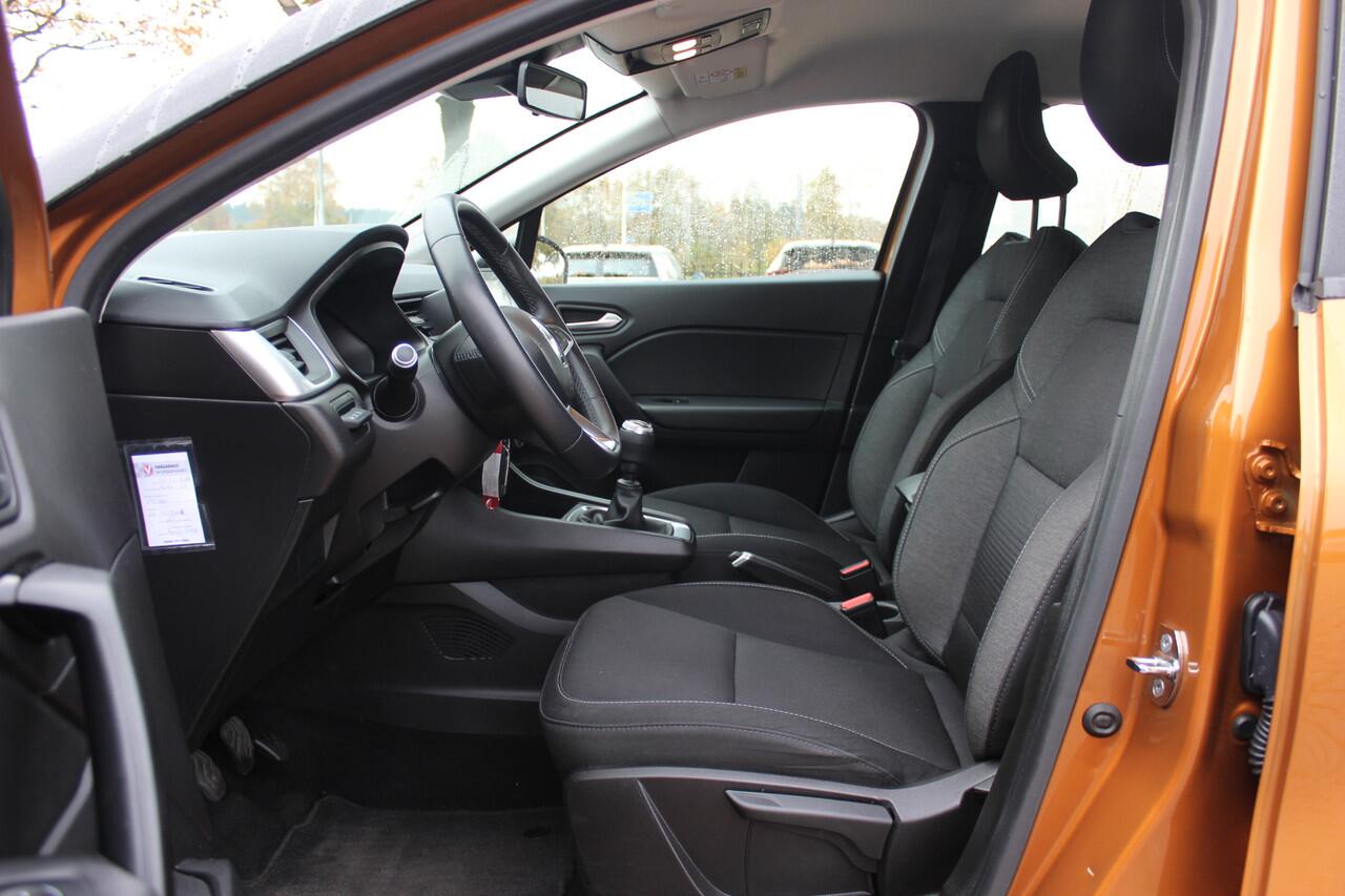 Renault CAPTUR 1.0 TCe 90 Zen / Trekhaak / Camera / Navigatie / 17'' / Keyless / DAB / Cruise Control / Parkeerhulp V+A