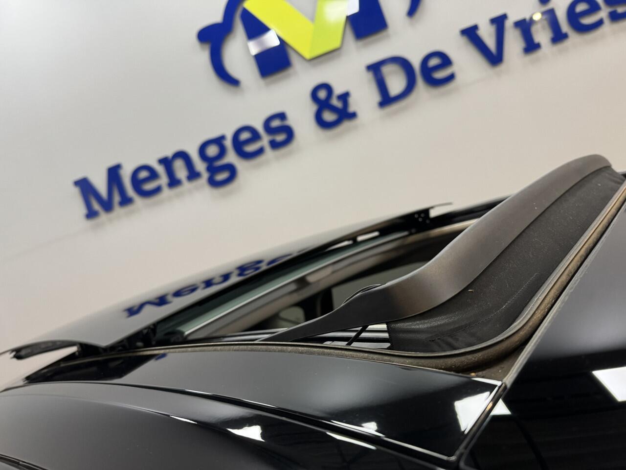 Renault CAPTUR 1.3 TCe 155 Initiale Paris Airco ECC | Adaptive Cruise | Panorama | 360 Camera | Virtual | Leder | Apple Carplay Isofix | NAP