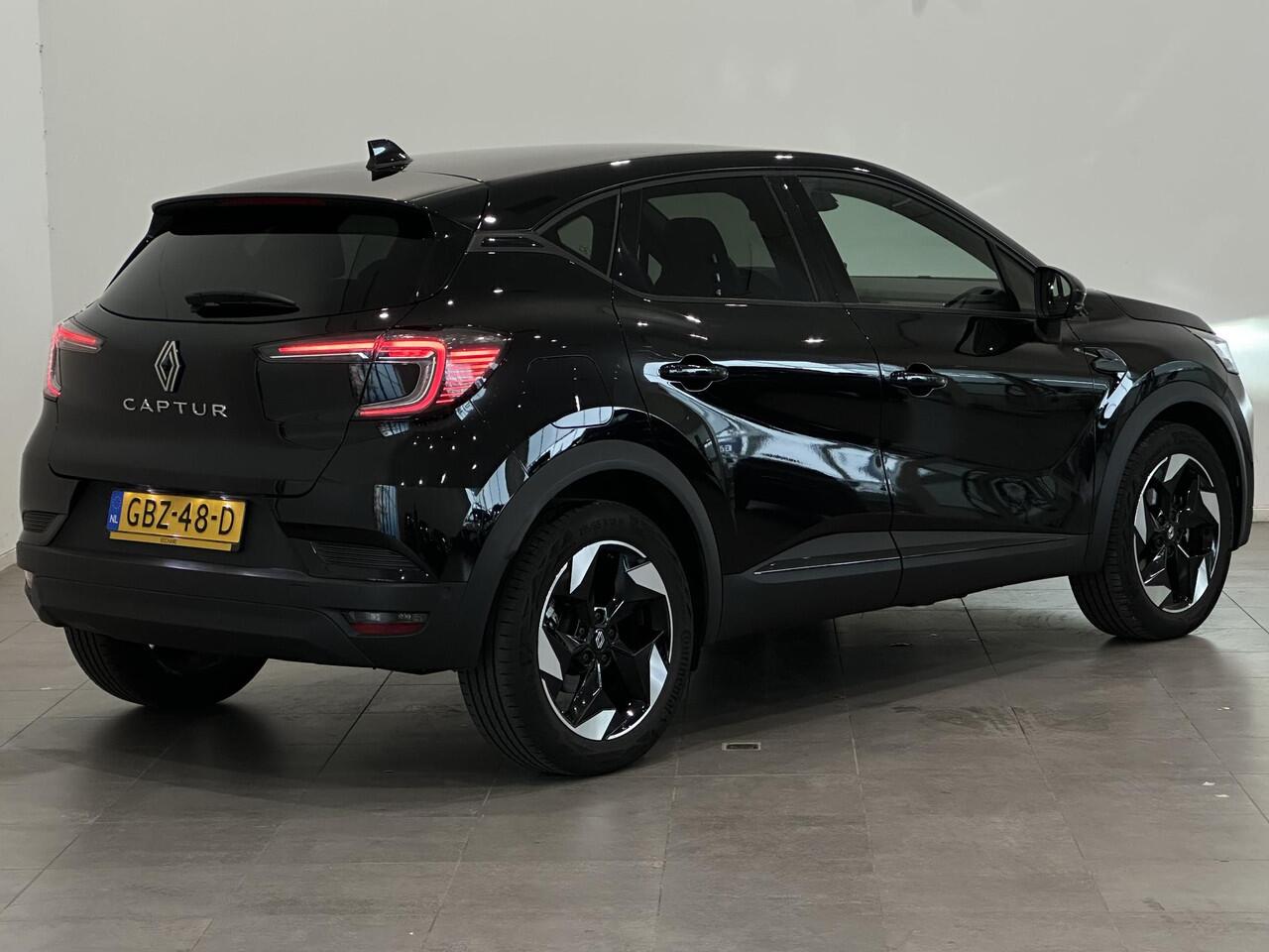 Renault CAPTUR 1.0 TCe 90 Techno | Navigatie 9,3" | Climate Control | Cruise Control | Lichtmetalen velgen 18" | Apple Carplay/Android Auto | Parkeersensoren voor, achter en achteruitrijcamera