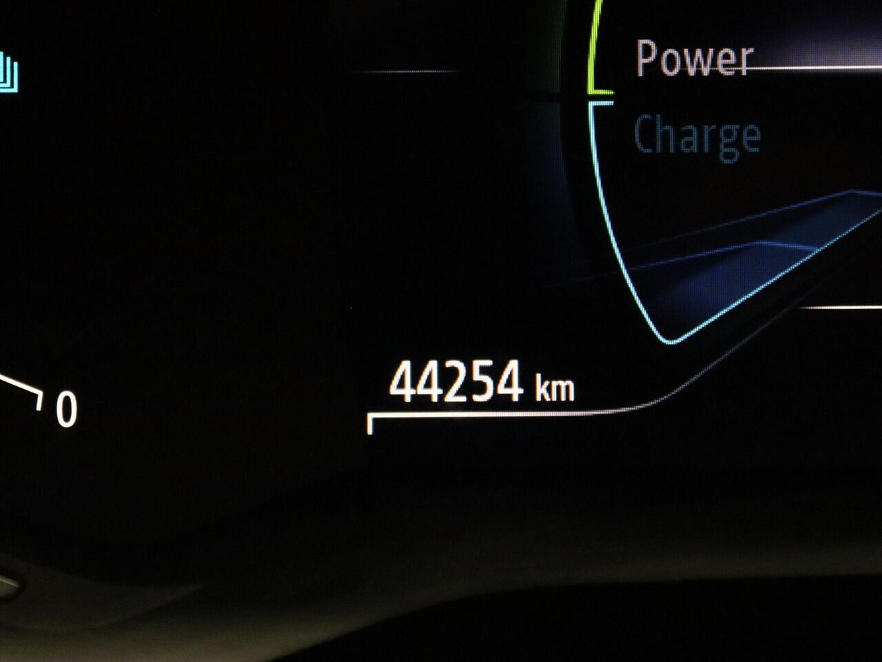 Renault CAPTUR 145pk E-Tech Hybrid Zen Automaat Camera | Climate | Cruise | Navi | Parkeersens. v+a