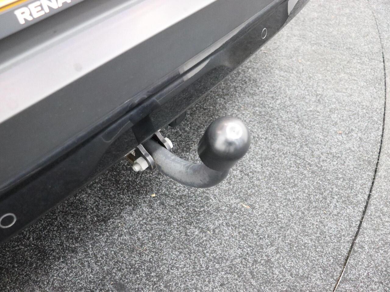 Renault CAPTUR 1.6 E-Tech hybrid 145 SL Rive Gauche / TREKHAAK / 1E EIGENAAR / PARKEERSENSOREN + CAMERA /