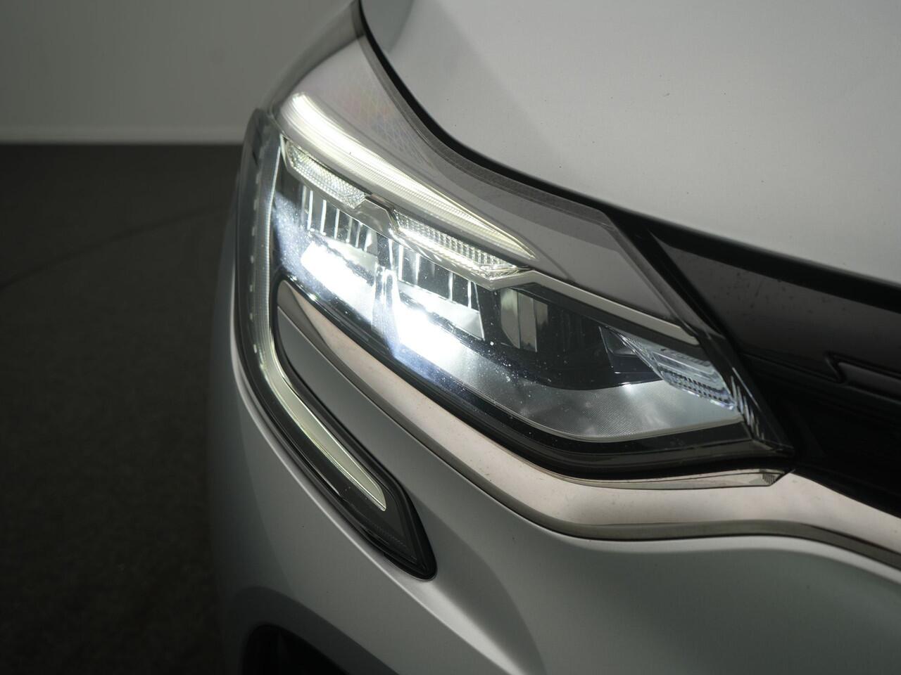 Renault CAPTUR TCe 140 Business Zen - Occasion Lease vanaf ¤424 p/m - RIJKLAARPRIJS - 140 pk! - 4 cilinder - Achteruitrijcamera - Dealeronderhouden