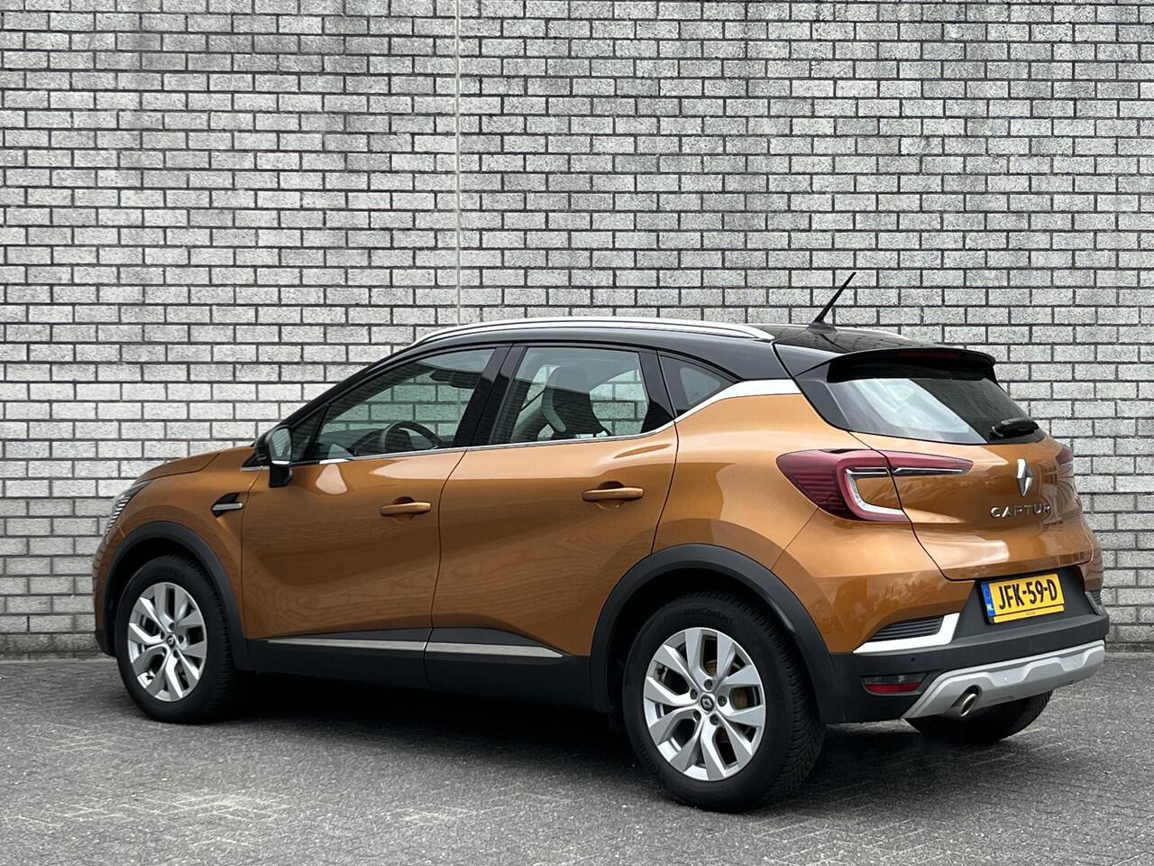 Renault CAPTUR 1.3 TCe 155 Intens | Apple CarPlay / Android Auto | Parkeersensoren achter | Navigatie |