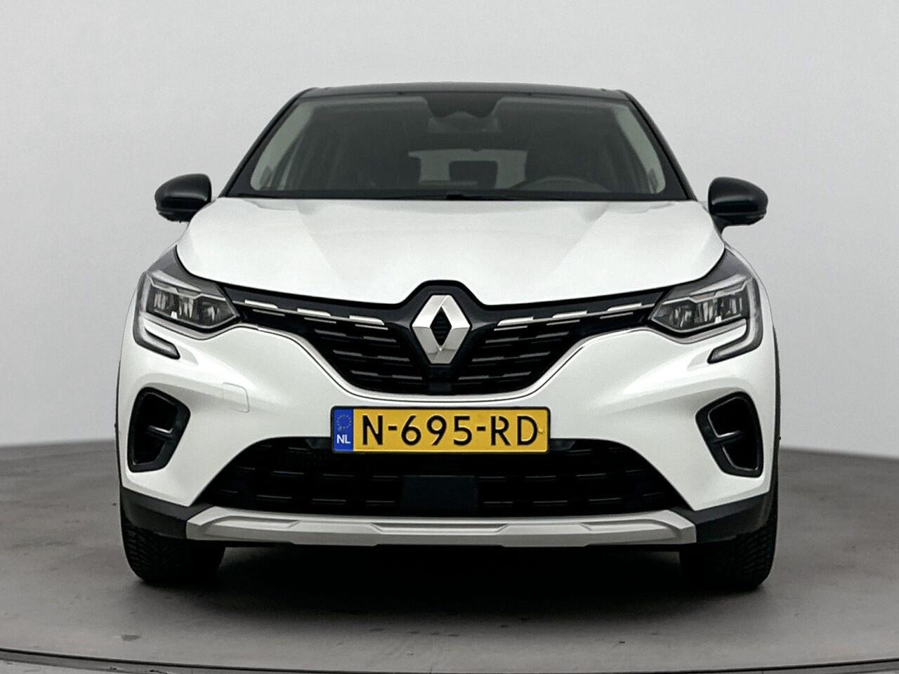 Renault CAPTUR 1.3 TCe 140Pk Intens | Navigatie | All Season Banden | Cruise & Climate Control | Panorama Schuif/Kantel Dak | Achteruitrij Camera & Parkeersensoren | Half Lederen Bekleding | Apple & Android Carplay