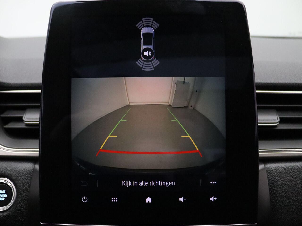 Renault CAPTUR 160pk E-Tech Plug-in Hybrid Intens Automaat/EDC Camera | Adapt. Cruise | Navi | Parkeersens. v+a | Stoel-/stuurverw. | Panoramadak