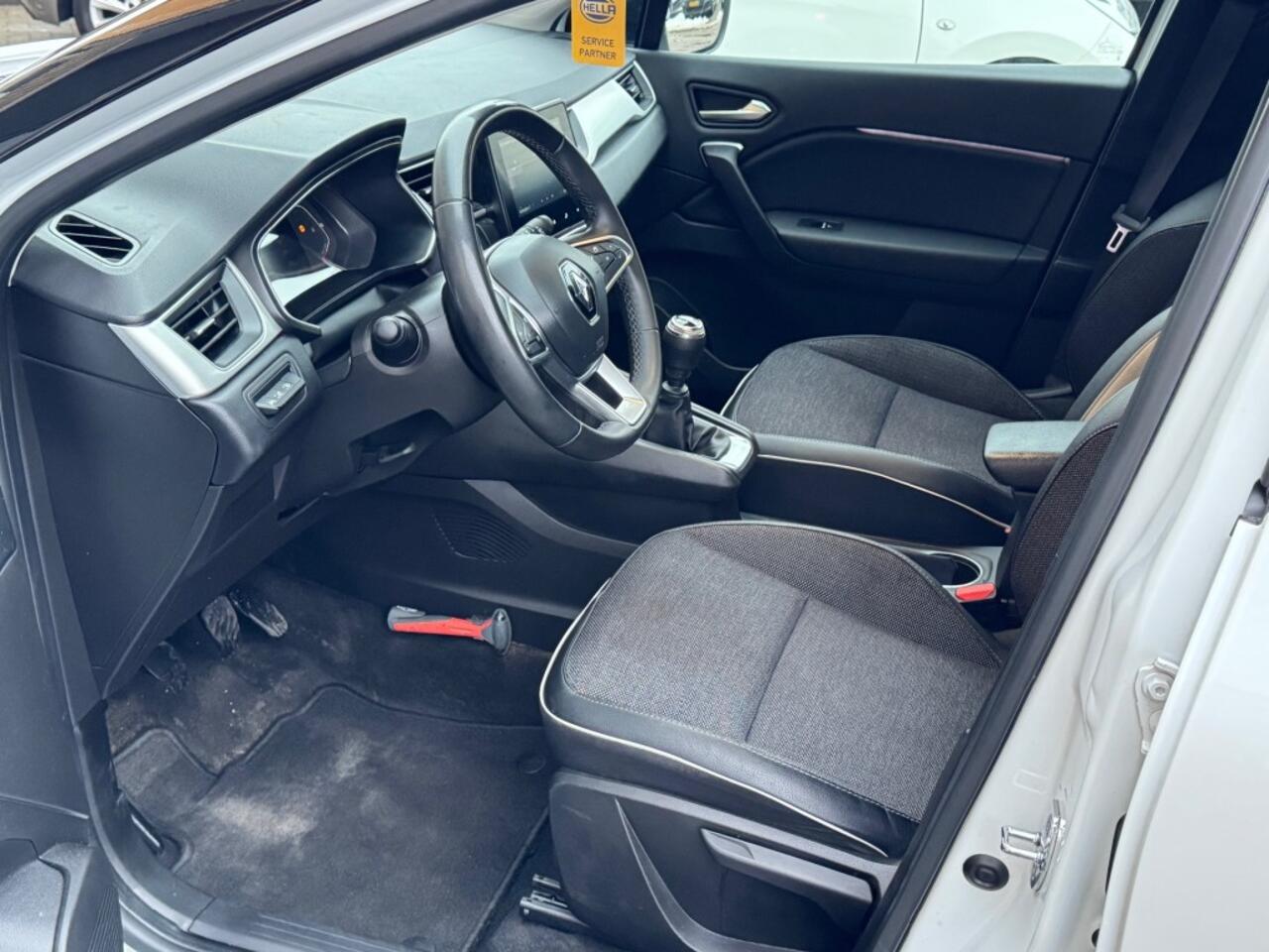 Renault CAPTUR 1.0 TCe INTENS LED/2-TONE/CAMERA/CARPLAY/NL-AUTO/43.000 KM!