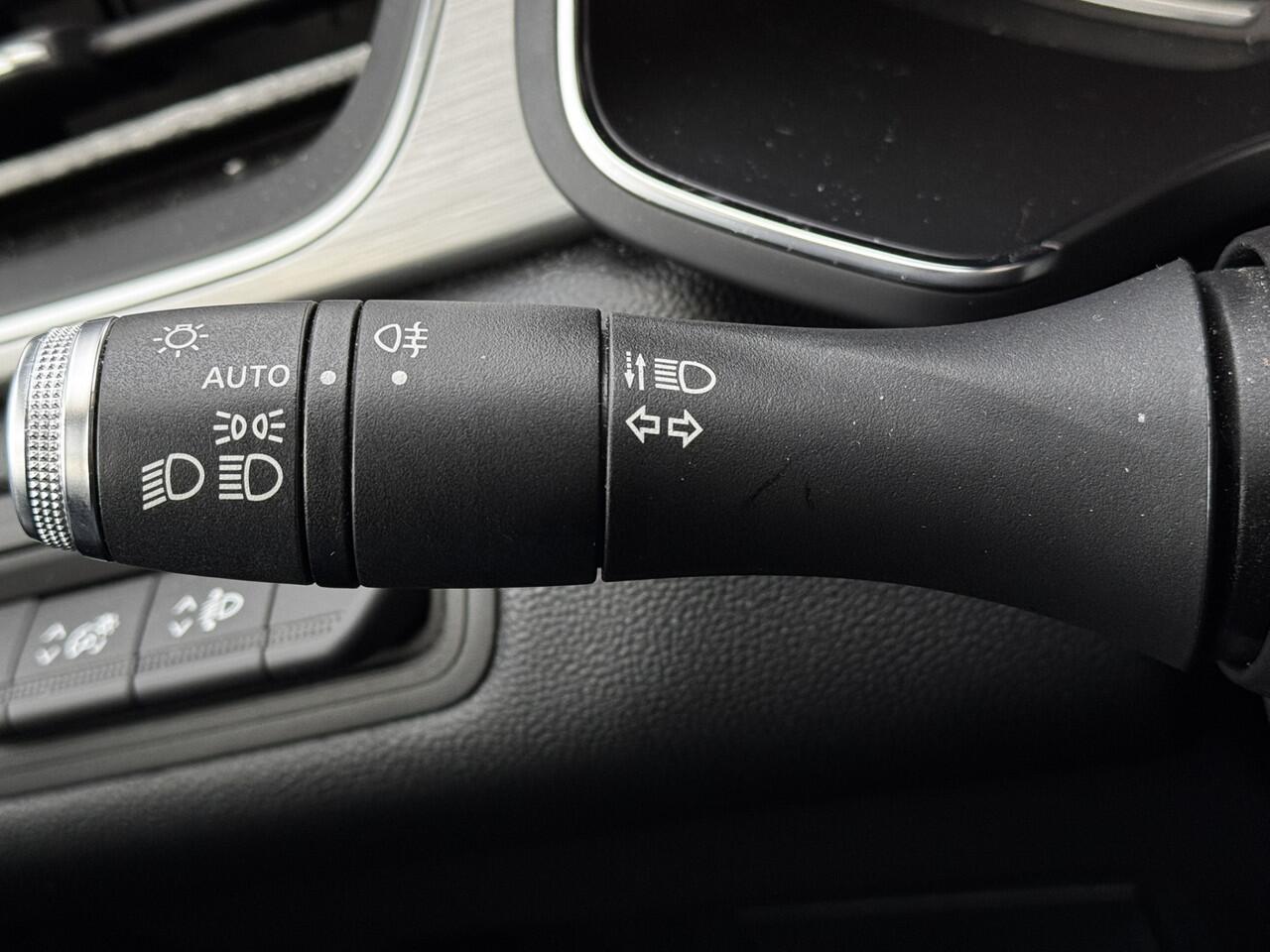 Renault CAPTUR 1.3 TCe 130 Edition One | Camera | Cruise | Climate